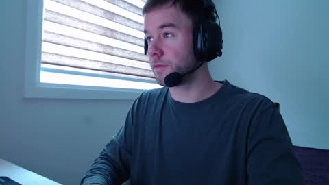 Snapshot of coffeelounge chatting on 19, 1, 2025 c o f f e e l o u n g e online show from 19, 1, 2025