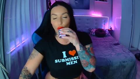 Ur goddess Nikki online show from 16, 9, 2025