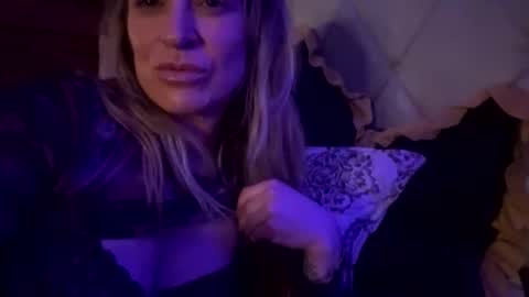 coldhearted69buthot online show from 17, 12, 2025