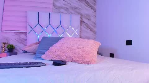 colett online show from 27, 2, 2026