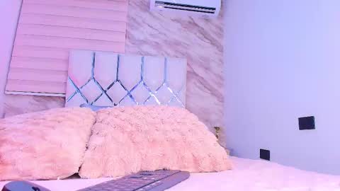 Snapshot of colett_hall chatting on 14, 3, 2026 colett online show from 14, 3, 2026