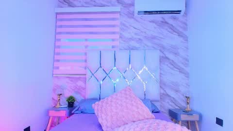 Snapshot of colett_hall chatting on 28, 3, 2026 colett online show from 28, 3, 2026