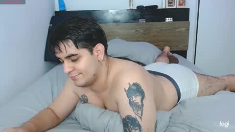 Snapshot of colin_lewisss chatting on 2, 11, 2025 colin_lewisss online show from 2, 11, 2025