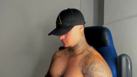 Snapshot of colin_prince2 chatting on 31, 12, 2024 COLIN online show from 31, 12, 2024