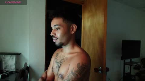 Snapshot of colinlatinbrown chatting on 14, 7, 2026 IG online show from 14, 7, 2026