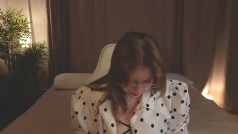 Snapshot of colleen_blake chatting on 27, 3, 2026 Collen Mon Tue Wed Thu Fri GMT 3 0300am - 0900am online show from 27, 3, 2026