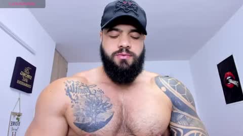 college_muscle_ass online show from 20, 7, 2026