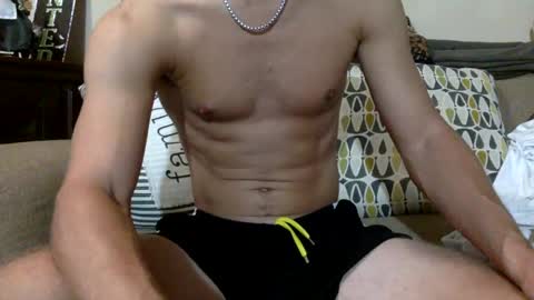 Snapshot of collegedudejames chatting on 23, 9, 2025 DILF James online show from 23, 9, 2025