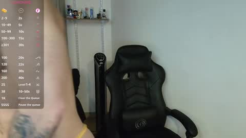 Snapshot of colombianmuscle8 chatting on 25, 3, 2026 colombianmuscle8 online show from 25, 3, 2026