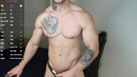 Snapshot of colombianmuscle8 chatting on 17, 4, 2026 colombianmuscle8 online show from 17, 4, 2026