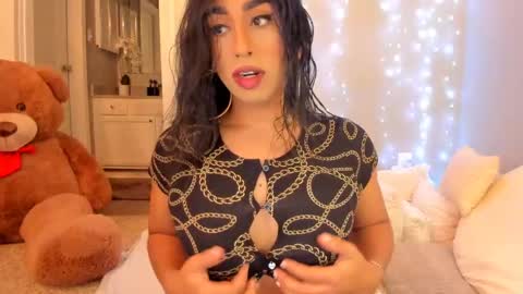 Snapshot of colombiantexas chatting on 14, 1, 2025    ........ Instagram  Lorysexys online show from 14, 1, 2025