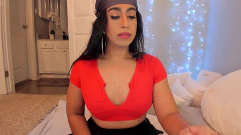 Snapshot of colombiantexas chatting on 15, 1, 2025    ........ Instagram  Lorysexys online show from 15, 1, 2025