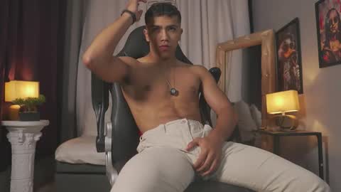 colstorw_ online show from 18, 4, 2026