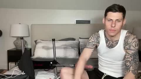 Snapshot of coltgrayxxx chatting on 9, 3, 2025 coltgrayxxx online show from 9, 3, 2025
