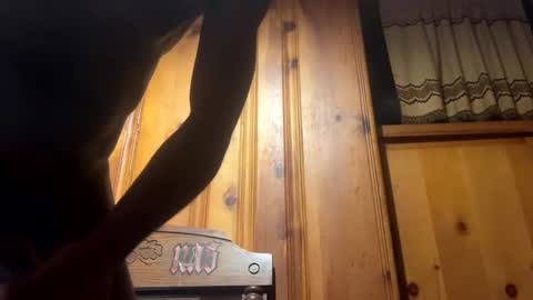 Heavyd614 online show from 2, 1, 2025