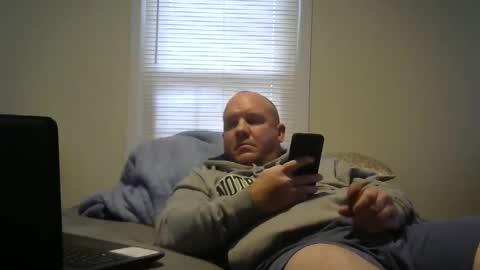 Snapshot of comegetmeinthemorning chatting on 28, 12, 2024 comegetmeinthemorning online show from 28, 12, 2024