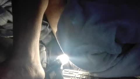 Snapshot of comesuckthisdick111 chatting on 20, 12, 2025 comesuckthisdick111 online show from 20, 12, 2025