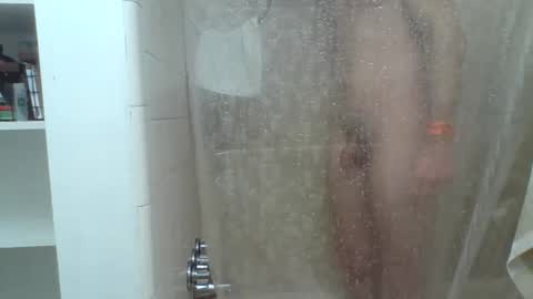 Snapshot of comnfromme1 chatting on 4, 11, 2025 comnfromme1 online show from 4, 11, 2025