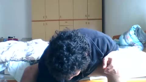 Snapshot of comobailamioso chatting on 2, 3, 2025 comobailamioso online show from 2, 3, 2025