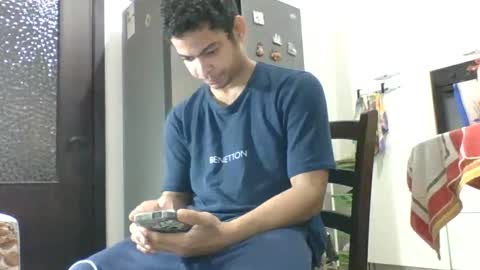 Snapshot of comobailamioso chatting on 18, 11, 2025 comobailamioso online show from 18, 11, 2025