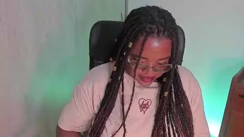 Snapshot of conielaurenth chatting on 15, 7, 2026 conielaurenth online show from 15, 7, 2026