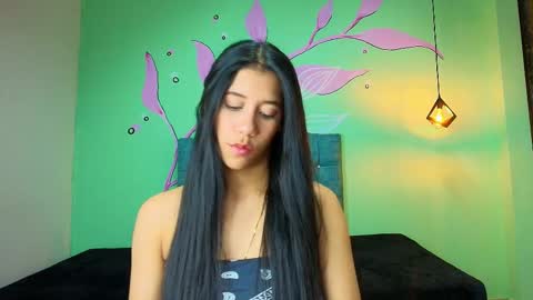 C O N N I E online show from 28, 11, 2025