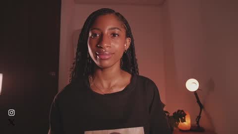 Snapshot of connie_west0 chatting on 14, 12, 2024   independent model online show from 14, 12, 2024