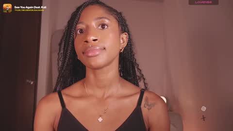 Snapshot of connie_west0 chatting on 31, 12, 2024   independent model online show from 31, 12, 2024