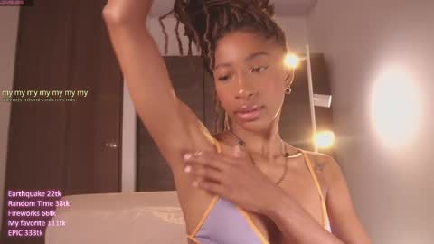 Snapshot of connie_west0 chatting on 12, 4, 2026 independent model online show from 12, 4, 2026