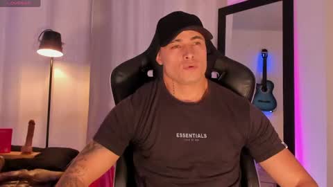 Snapshot of connorsmith_26 chatting on 5, 7, 2026 Connor Smith online show from 5, 7, 2026