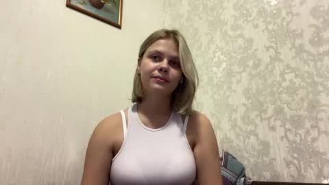 Snapshot of constancecovil chatting on 6, 3, 2026 Viktorina online show from 6, 3, 2026