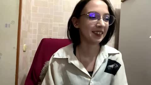 Snapshot of consuelamcelwaine chatting on 3, 3, 2026 consuelamcelwaine online show from 3, 3, 2026