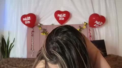 conyabril online show from 11, 2, 2026