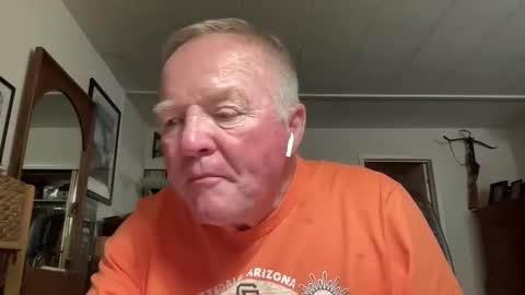 Snapshot of cookoosnest chatting on 5, 3, 2026 cookoosnest online show from 5, 3, 2026