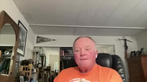 Snapshot of cookoosnest chatting on 6, 3, 2026 cookoosnest online show from 6, 3, 2026