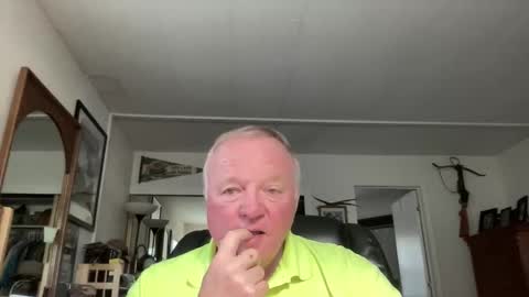 Snapshot of cookoosnest chatting on 8, 3, 2026 cookoosnest online show from 8, 3, 2026