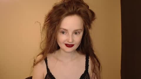 Snapshot of coolamber chatting on 5, 4, 2026 Amber online show from 5, 4, 2026