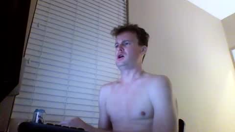 cooldude122222 online show from 25, 12, 2024