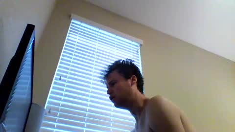 cooldude122222 online show from 26, 1, 2025