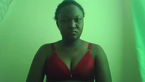 coolgirl001 online show from 11, 3, 2025