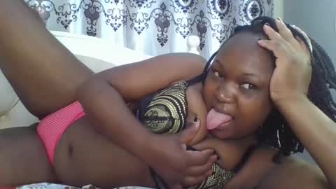 coolgirl001 online show from 23, 10, 2025