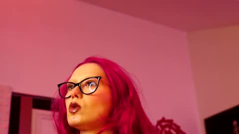 Snapshot of coolteacher chatting on 14, 4, 2026 Ginger The Cringer online show from 14, 4, 2026