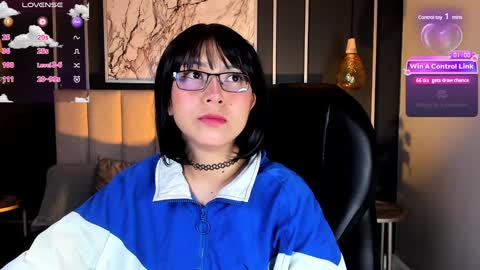 Snapshot of coralinericce_ chatting on 2, 12, 2024 Coral Stefani online show from 2, 12, 2024