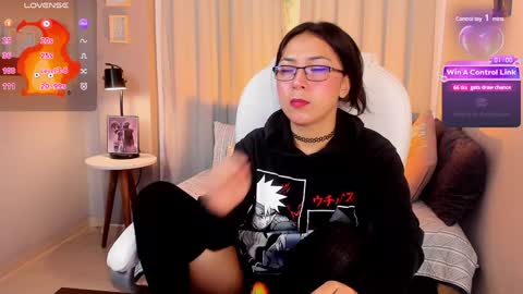 Snapshot of coralinericce_ chatting on 5, 12, 2024 Coral Stefani online show from 5, 12, 2024