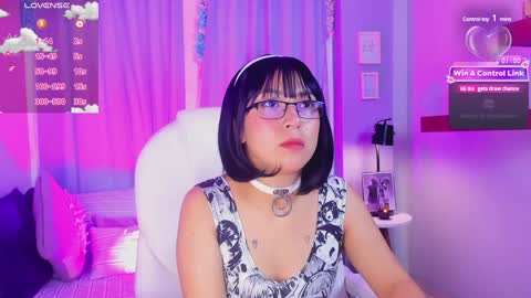 Snapshot of coralinericce_ chatting on 13, 12, 2024 Coral Stefani online show from 13, 12, 2024