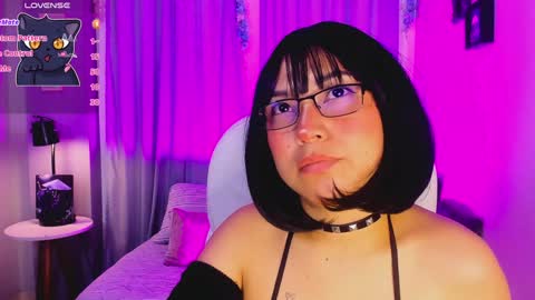 Snapshot of coralinericce_ chatting on 25, 1, 2025 Coral Stefani online show from 25, 1, 2025