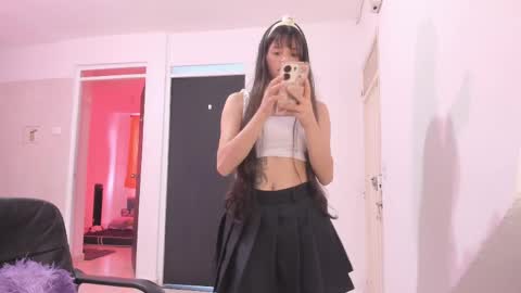 Snapshot of coralinexxx07 chatting on 13, 4, 2026 Coraline uwu Bienvenidos al dulce mundo de Coraline Hola amores soy Coraline Una chica tierna juguetona online show from 13, 4, 2026