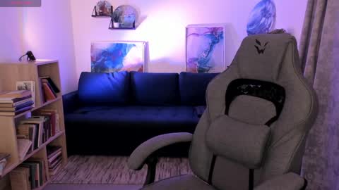 Snapshot of coramiel chatting on 4, 4, 2026 little girl who is always right or just Cora online show from 4, 4, 2026