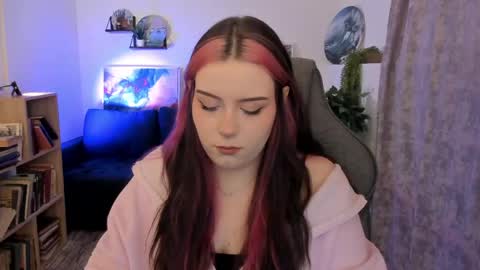 Snapshot of coramiel chatting on 23, 4, 2026 little girl who is always right or just Cora online show from 23, 4, 2026