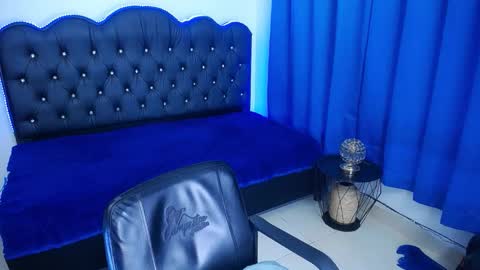 Snapshot of cordelia_perlman chatting on 25, 11, 2025 Cordelia online show from 25, 11, 2025